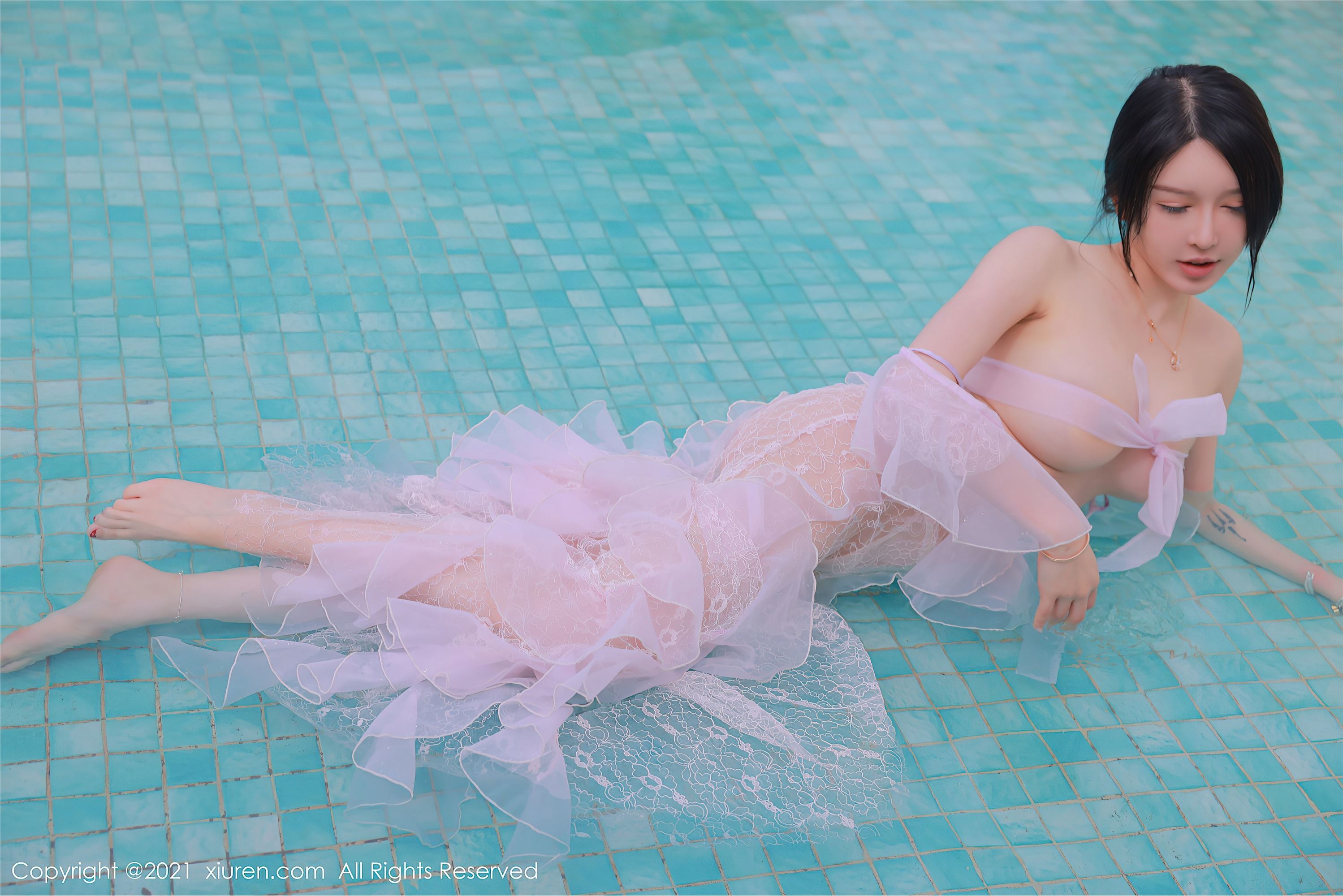 Xiuren秀人网 2021.12.29 NO.4401 玉兔miki